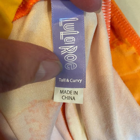 LulaRoe Tall & Curvy Leggings NWOT - Picture 2 of 2